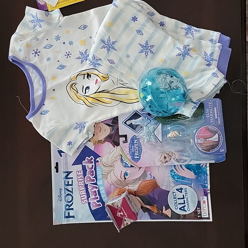 Disney frozen girls  pj's